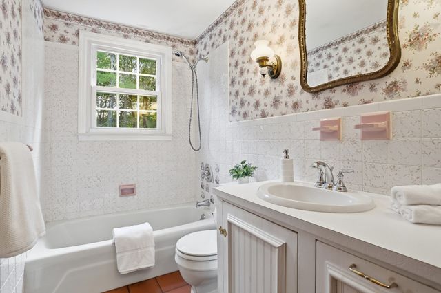 46 Beaver Brook Road, Westford, MA 01886