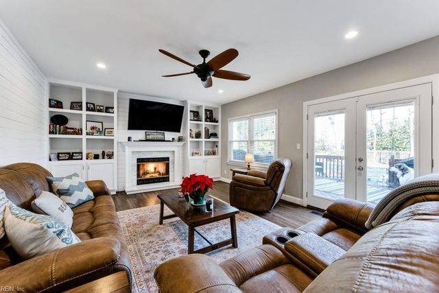 1016 Outlands WAY, Virginia Beach, VA 23456