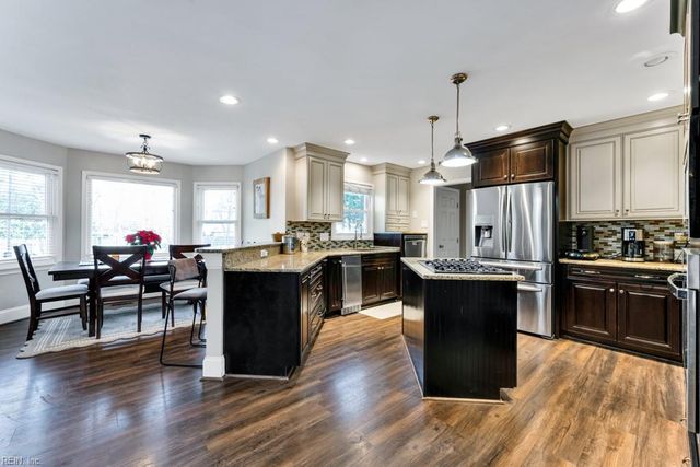 1016 Outlands WAY, Virginia Beach, VA 23456