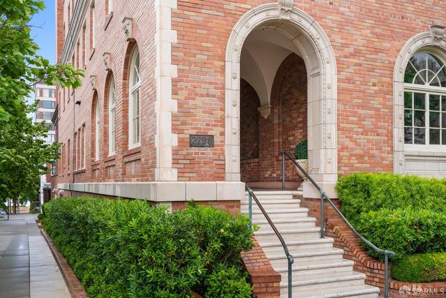 2298 Pacific Avenue 3, San Francisco, CA 94115