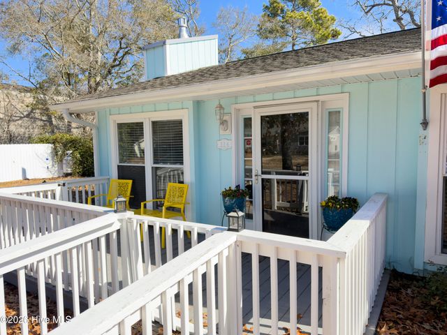 114 NW 16th Street, Oak Island, NC 28465