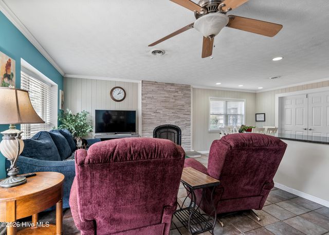 114 NW 16th Street, Oak Island, NC 28465