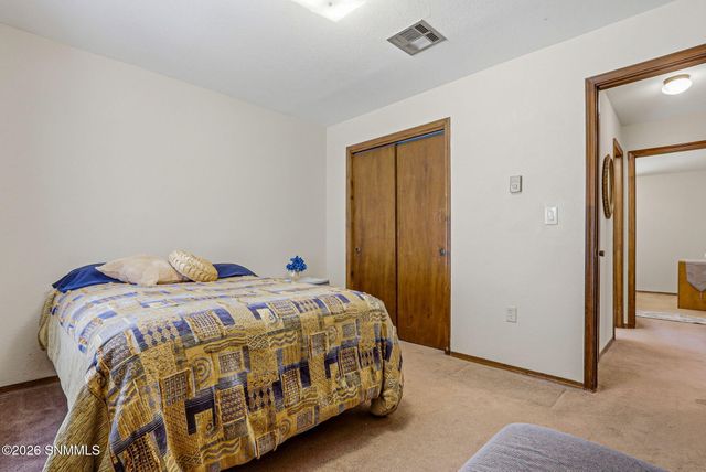 783 Stagecoach Drive, Las Cruces, NM 88011