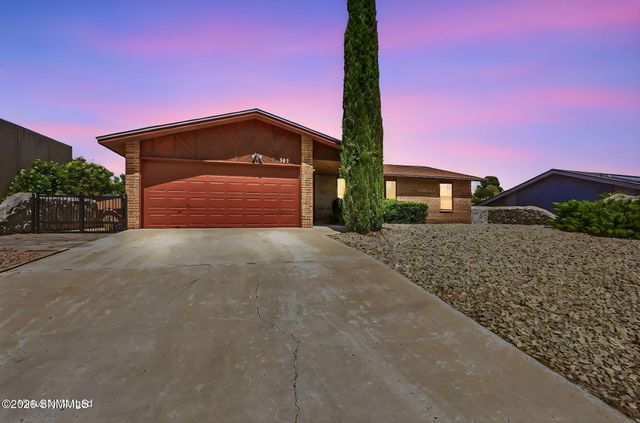 783 Stagecoach Drive, Las Cruces, NM 88011