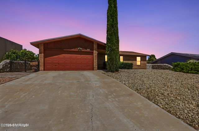783 Stagecoach Drive, Las Cruces, NM 88011