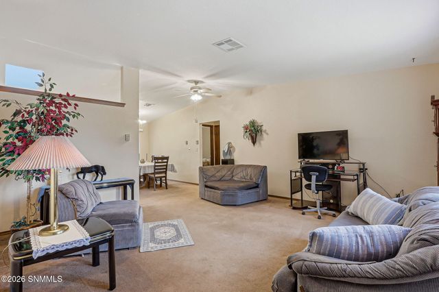 783 Stagecoach Drive, Las Cruces, NM 88011