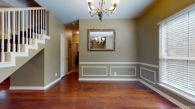 18 ANDOVER CREEK DR, San Antonio, TX 78254