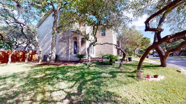 18 ANDOVER CREEK DR, San Antonio, TX 78254