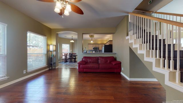 18 ANDOVER CREEK DR, San Antonio, TX 78254