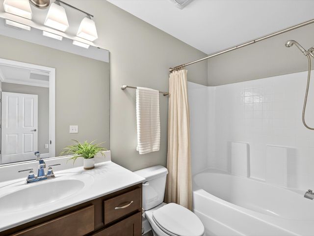 1032 Carraway Ln, Spring Hill, TN 37174