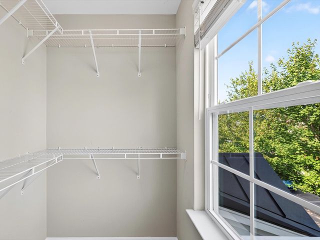 1032 Carraway Ln, Spring Hill, TN 37174