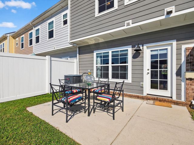 1032 Carraway Ln, Spring Hill, TN 37174