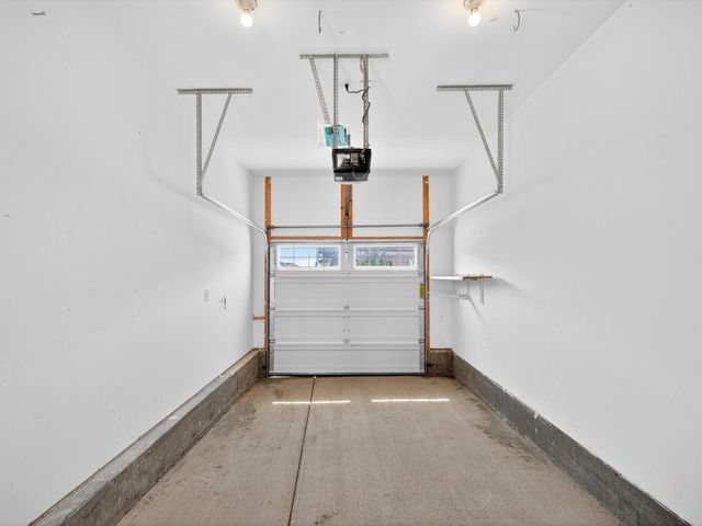 1032 Carraway Ln, Spring Hill, TN 37174