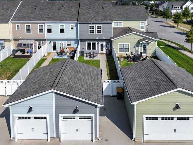 1032 Carraway Ln, Spring Hill, TN 37174