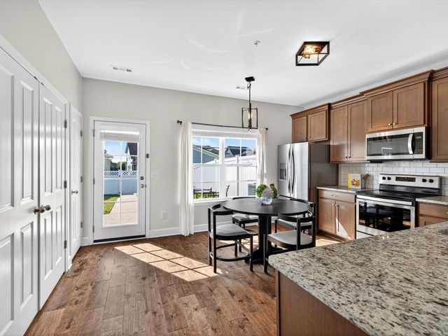 1032 Carraway Ln, Spring Hill, TN 37174