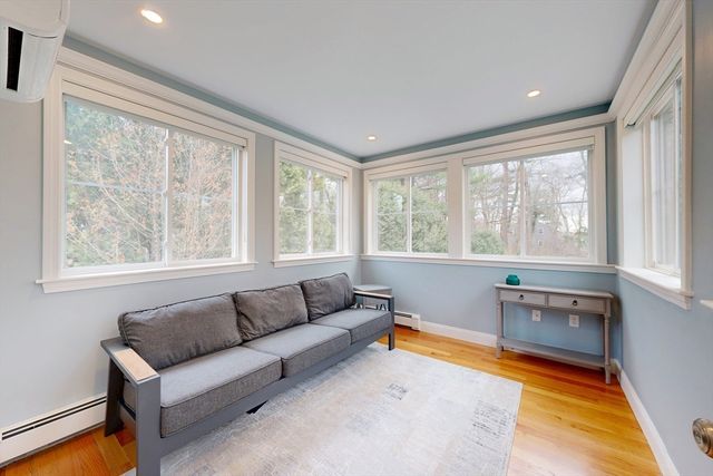 29 Evergreen Way, Medfield, MA 02052