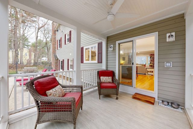 29 Evergreen Way, Medfield, MA 02052