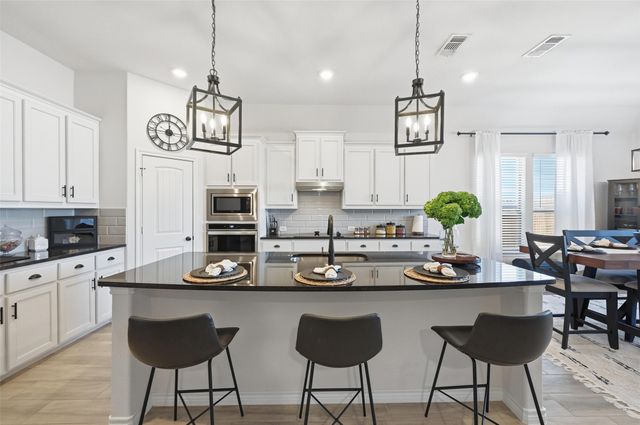 4425 Dandelion, Midlothian, TX 76065