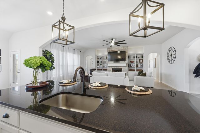 4425 Dandelion, Midlothian, TX 76065