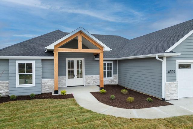 4509 ROYAL COUNTY RD, Columbia, MO 65201