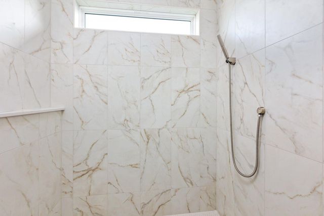 4509 ROYAL COUNTY RD, Columbia, MO 65201