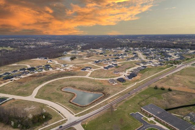 4509 ROYAL COUNTY RD, Columbia, MO 65201