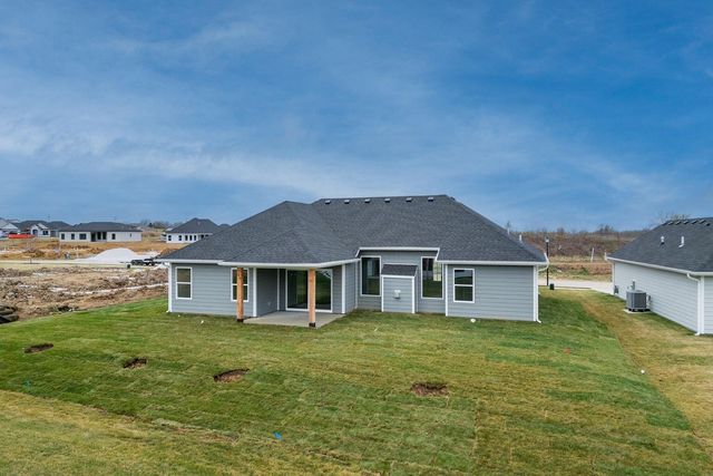 4509 ROYAL COUNTY RD, Columbia, MO 65201