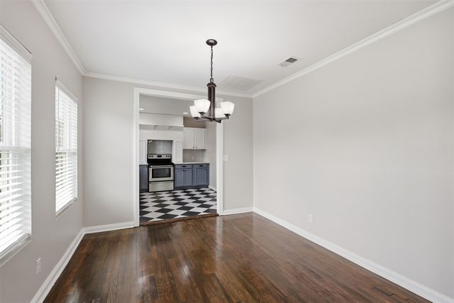 258 Spring Valley Circle, Azle, TX 76020