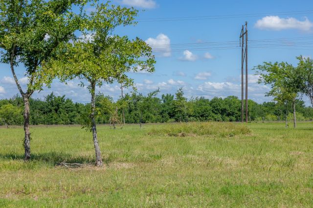 6781 Atakapan Trail, Bedias, TX 77831