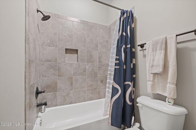 6879 Cataloochee Cove, Olive Branch, MS 38654