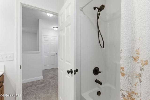 565 W Philadelphia Avenue, Pinebluff, NC 28373