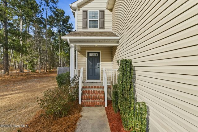 565 W Philadelphia Avenue, Pinebluff, NC 28373