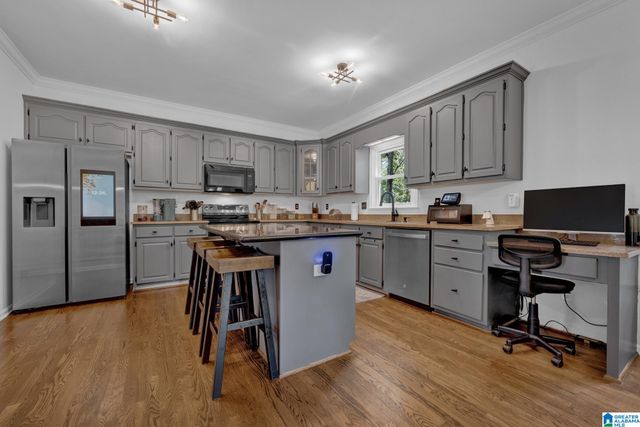2020 CROSSCREST DRIVE, Hoover, AL 35244