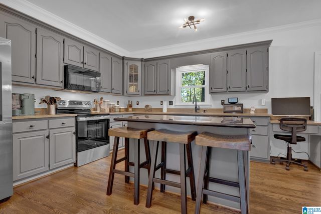 2020 CROSSCREST DRIVE, Hoover, AL 35244