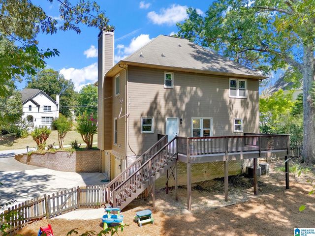 2020 CROSSCREST DRIVE, Hoover, AL 35244