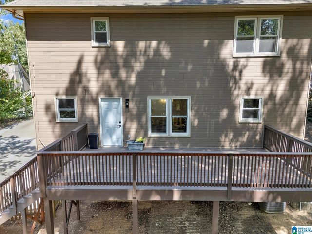 2020 CROSSCREST DRIVE, Hoover, AL 35244