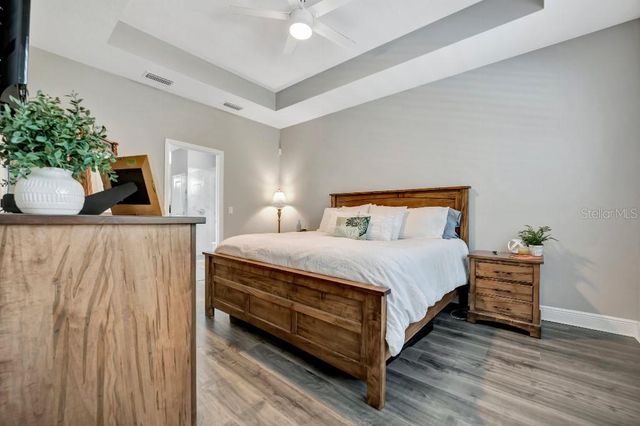 3549 SECLUDED COURT, Sarasota, FL 34240