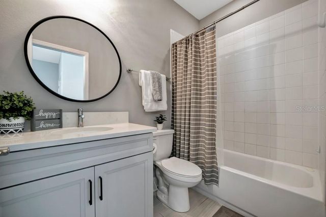 3549 SECLUDED COURT, Sarasota, FL 34240