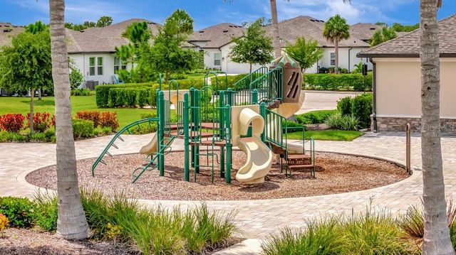 3549 SECLUDED COURT, Sarasota, FL 34240