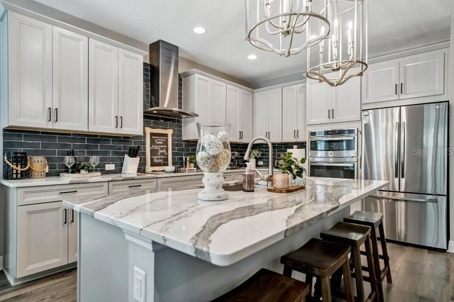 3549 SECLUDED COURT, Sarasota, FL 34240