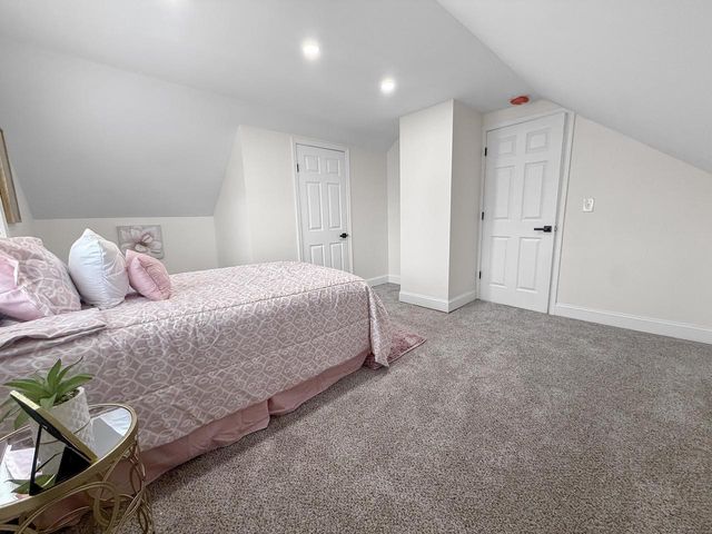 3842 N 13th STREET, Milwaukee, WI 53206