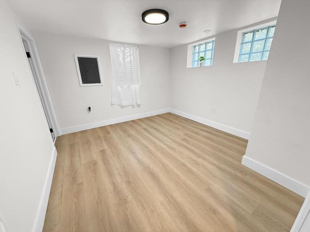 3842 N 13th STREET, Milwaukee, WI 53206