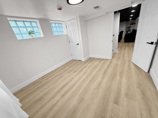 3842 N 13th STREET, Milwaukee, WI 53206