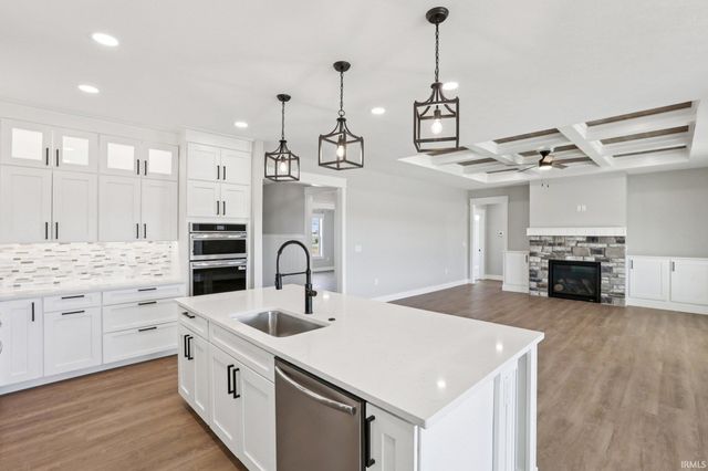 4801 E 900 S, Lafayette, IN 47909