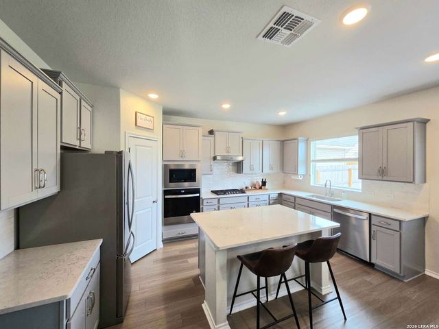 7043 Sycamore Pass, San Antonio, TX 78252