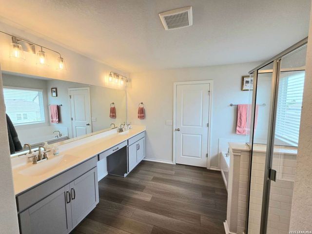 7043 Sycamore Pass, San Antonio, TX 78252