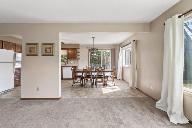 508 195th Lane NW, Cedar, MN 55011