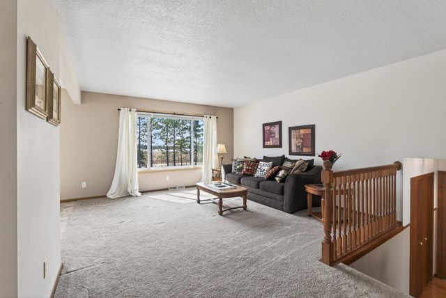 508 195th Lane NW, Cedar, MN 55011