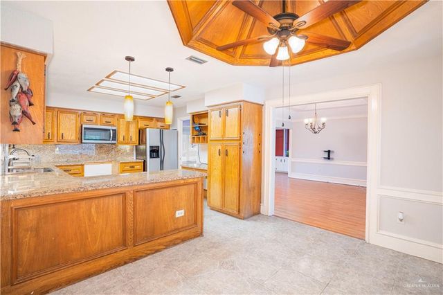 116 W Kerria Avenue, Mcallen, TX 78501