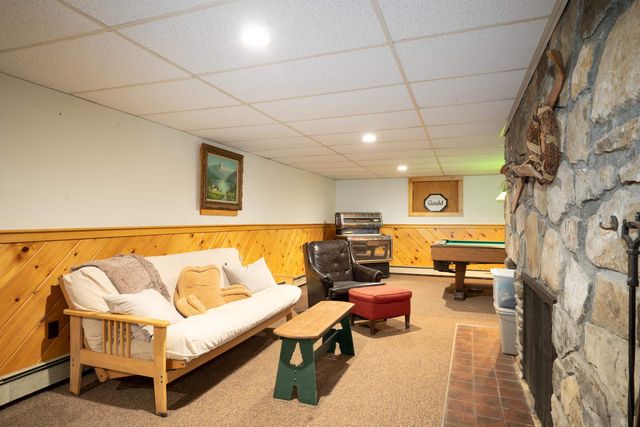341 Under The Mountain Road, Londonderry, VT 05155
